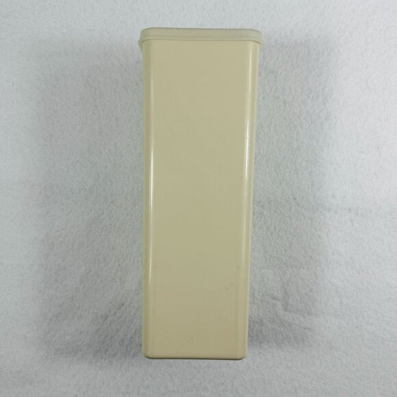 Tupperware Beige Storage Container w/ Lid & Velveeta Cheese Keeper Model 1696-2 - Picture 8 of 10